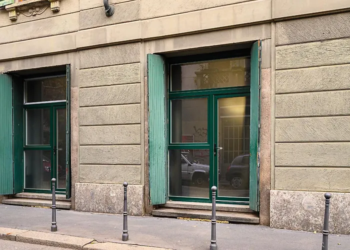 Suites In Porta Garibaldi & Chinatown - City Center Well Connected